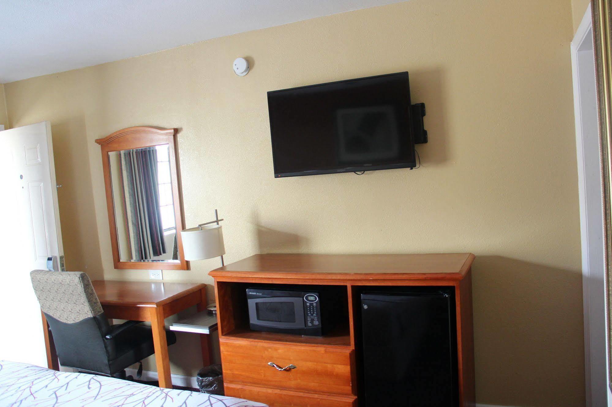 Vista Inn & Suites Beale Street 孟菲斯 外观 照片